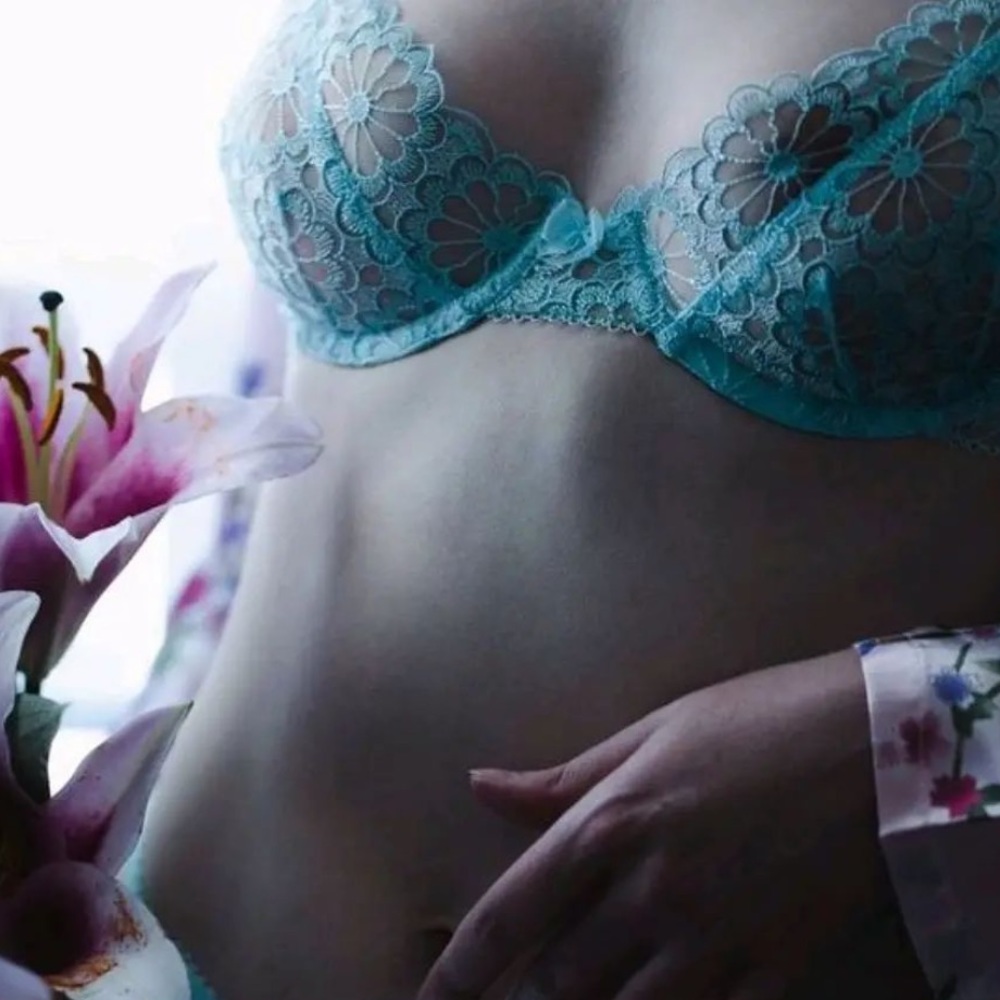 FOR LOVE & LEMONS Daisy Scoop Bra